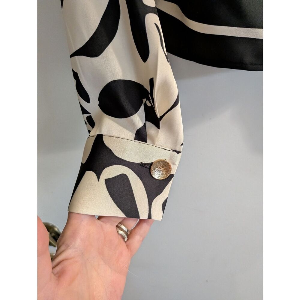 Rachel Zoe Black And Cream Abstract Floral Cowl Neck Blouse Size Small - Picture 6 of 7